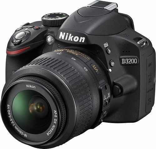 Nikon D3200 24.2 MP CMOS Digital SLR with 18-55mm